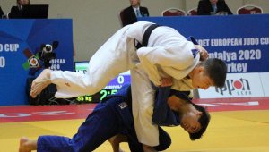 Judoda kupa heyecanı Kemer'de başladı