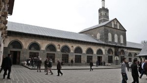 Diyarbakır'da cemaatle namaza ara verilmesine destek 