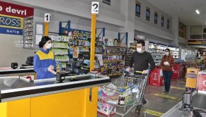 Diyarbakır'da marketlerde hizmet saati değiştirildi, müşteri yoğunluğu azaltıldı
