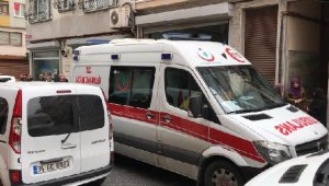 Fatih'te dehşet; Genç kadın evinde bıçaklanarak öldürüldü