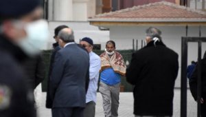 Konya'da hastaneden kaçan kişi ve ailesinde koronavirüs 'negatif' çıktı
