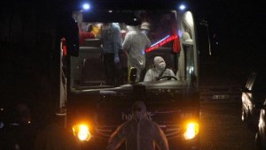 Pakistan'dan getirilen 20 kişi, Bolu'da öğrenci yurduna yerleştirildi