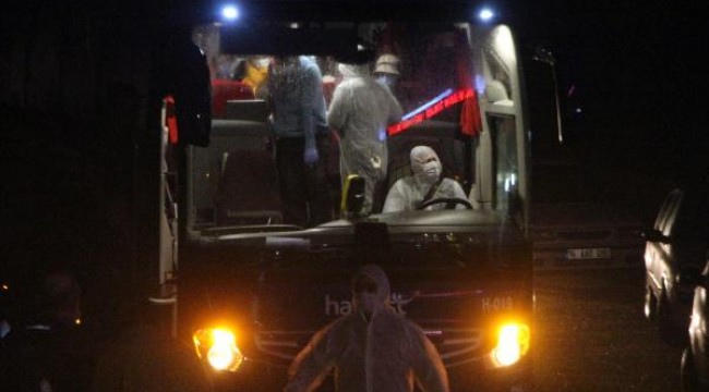 Pakistan'dan getirilen 20 kişi, Bolu'da öğrenci yurduna yerleştirildi