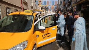 Sivas'ta taksiler dezenfekte edildi, iş yerleri denetlendi