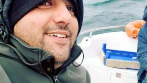 Yunan askerinin gözaltına aldığını söylediği balıkçı oğlu için yardım istiyor