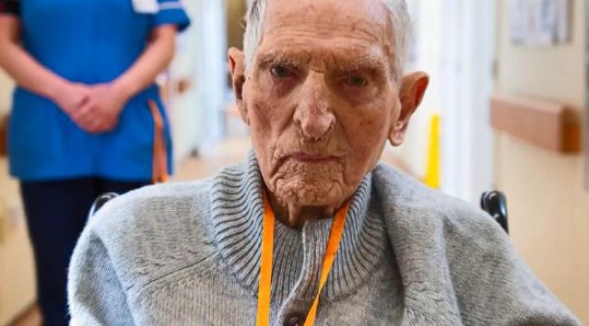 99 yaşındaki 2'inci Dünya Savaşı gazisi, koronavirüsü yendi