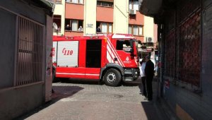 Beyoğlu'nda iftar yemeği hazırlarken yangın çıktı: 3 yaralı