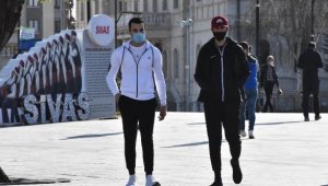 Sivas'ta açık alanlarda maske takma zorunluluğu getirildi