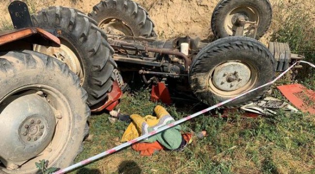 15 yaşındaki sürücünün kullandığı traktör devrildi: 1 kardeşi öldü, diğeri ağır yaralı