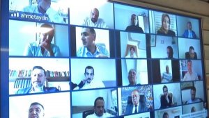 Bakan Pakdemirli'den video konferanslı bayram kutlaması