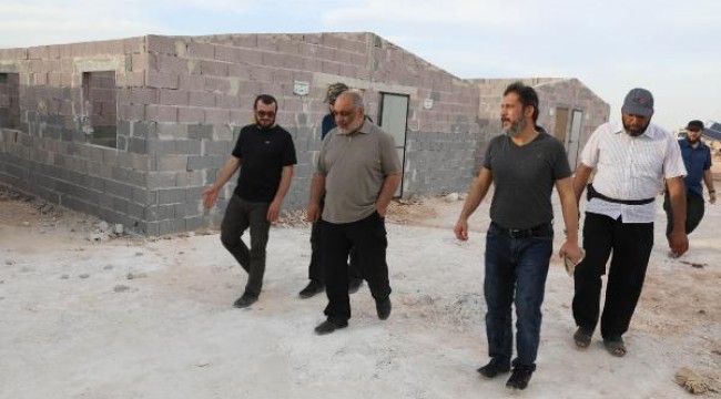 İdlib'deki 'briket ev' hedefi 20 bine çıkarıldı