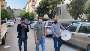 Maltepe'de ramazan davulcuları bahşiş toplamaya çıktı
