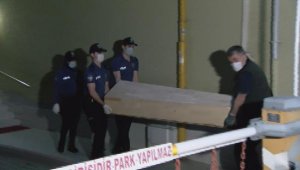 Kadıköy'de kadın cinayeti, Özbek eşini boğarak öldürdü