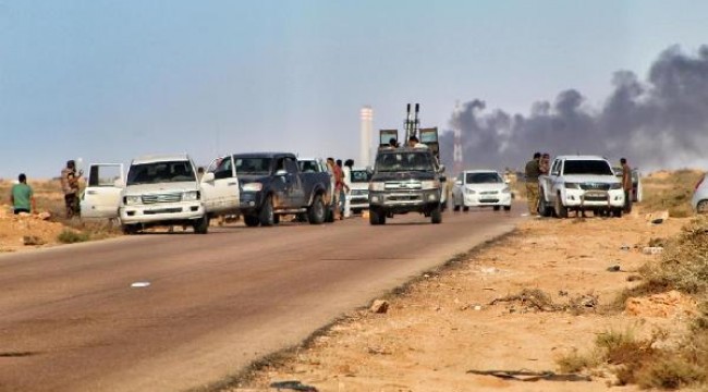 Libya ordusu Sirte'nin çevresini abluka altına alıyor