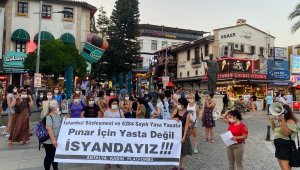 Kadınlar, 'Rabia Naz' ve 'Pınar' için bir araya geldi