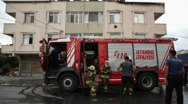Arnavutköy'de terasta mangal yangın çıkardı iddiası