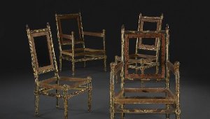 Fransa Kralı 16'ncı Louis'nin kardeşine ait 4 sandalye 1 milyon İngiliz pounduna satıldı