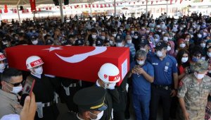 İdlib şehidi uzman onbaşı, Gaziantep'te toprağa verildi