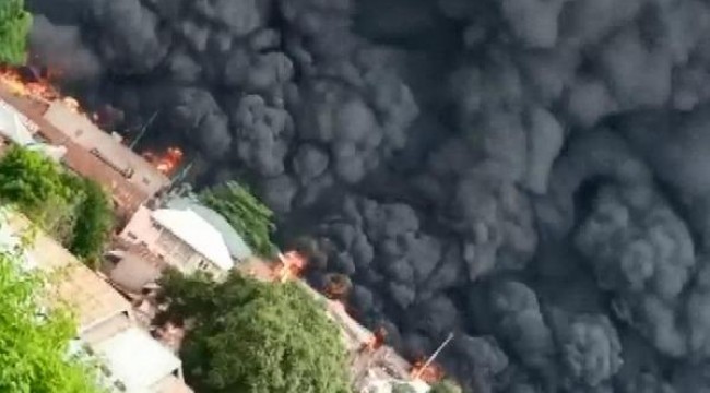 Nijerya'da yakıt tankeri patladı: 23 ölü