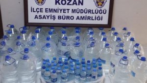 Kozan'da sahte içki üretip, satan kişinin evine baskın; 259 litre ele geçirildi