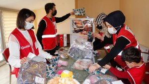 Elazığ'da 300 çocuk, İzmir'deki depremzedeler için mektup yazdı