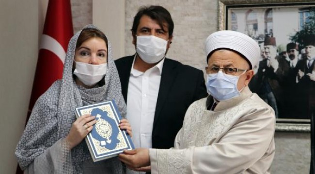Türk'le evlenen Rus Evgeniya İslamiyet'i seçti, 'Nur Bahar' adını aldı