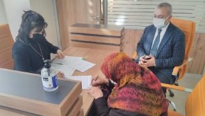 Emekli öğretmen, 9 dairesini Türkiye Diyanet Vakfı'na bağışladı