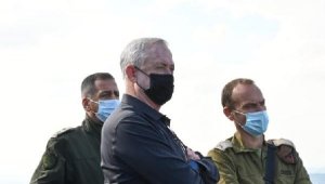 İsrail'de siyasi kriz: Gantz Netanyahu'ya desteğini çekti