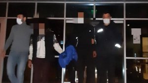 Keşan'da, depodan 10 teneke zeytin çalan 3 şüpheli tutuklandı