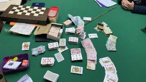 Kütahya'da kumar oynarken yakalanan 21 kişiye 66 bin TL ceza