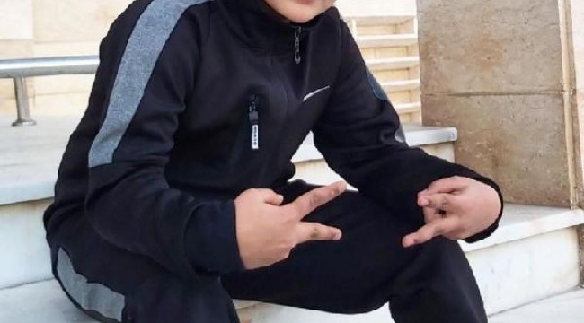 Gazze Şeridi'nde yaşayan 11 yaşındaki Filistinli rapçi, ilgi görüyor