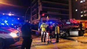 Özel harekat polislerini taşıyan zırhlı araç ile otomobil çarpıştı: 6 yaralı