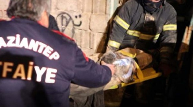 Suriyeli ailenin kaldığı metruk binada göçük: Anne öldü, 3 çocuk yaralı