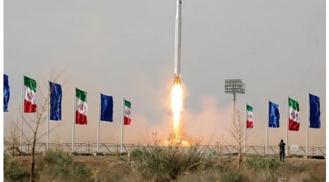 İran 300 kilometre menzilli akıllı füze test etti
