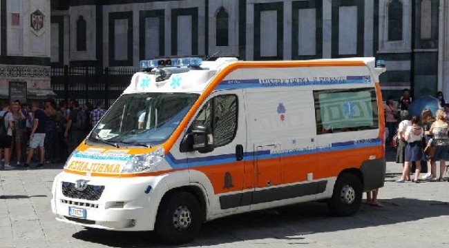 İtalya'da mafyadan, uyuşturucu satıcılarını korkuttuğu için ambulanslara siren açmama emri