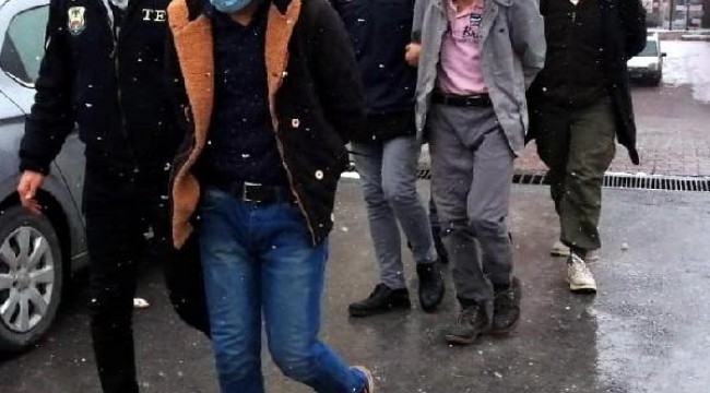 Kayseri'de DEAŞ operasyonunda yakalanan 4 kişi adliyede
