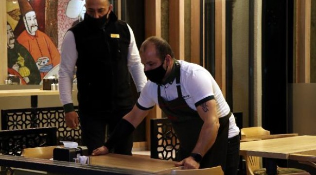 Edirne'de lokanta ve kafe işletmeleri, müşterilerini ağırlamak için hazırlığa başladı