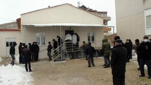 Konya'nın 9 ilçesinde 33 kişi sobadan zehirlendi, 3 kişi hayatını kaybetti