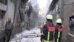 Bayrampaşa'da iş yerinde patlama sonrası yangın  