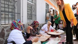 CHP Kadın Kolları Genel Başkanı Nazlıaka Niğde'de