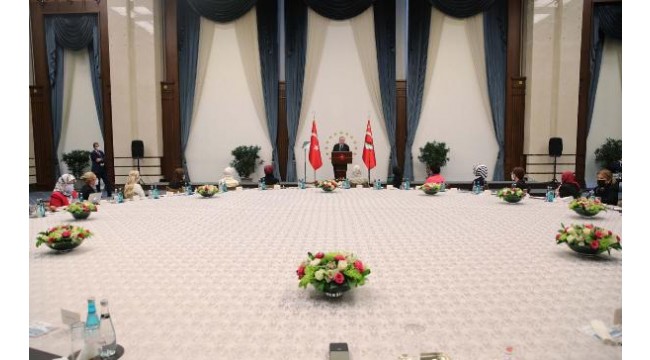 Cumhurbaşkanı Erdoğan, 'Kadına Karşı Şiddetle Mücadele' konulu toplantıya başkanlık etti