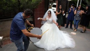 Down sendromlu Tuğba'nın gelinlik ve düğün hayali gerçek oldu