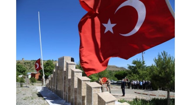 Terör örgütü PKK tarafından katledilen 12 vatandaş için anma töreni