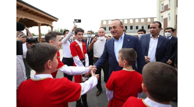 Dışişleri Bakanı Çavuşoğlu, Özbekistan'da Ahıska Türkleriyle buluştu