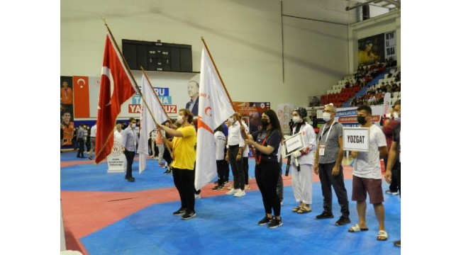 Ümitler Türkiye Tekvando Şampiyonası başladı