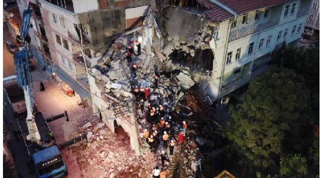 Bursa'da gerçeğini aratmayan deprem tatbikatı
