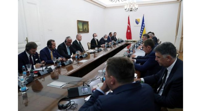 Cumhurbaşkanı Erdoğan, Bosna-Hersek'te heyetler arası görüşmeye katıldı