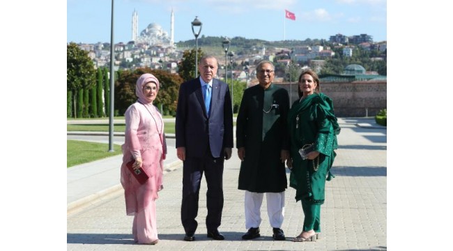 Cumhurbaşkanı Erdoğan, Pakistan cumhurbaşkanı ile görüştü