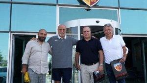 Hollandalı teknik direktör Dick Advocaat'tan Hikmet Karaman'a ziyaret