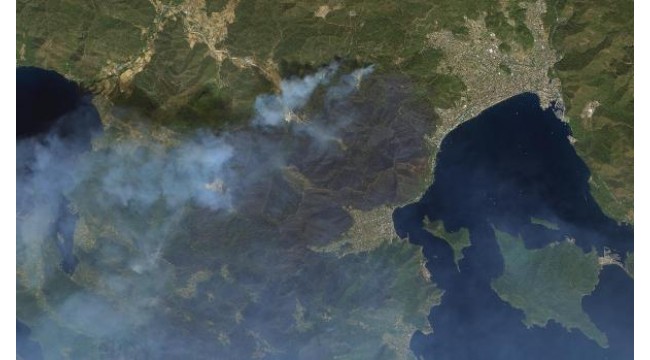 Marmaris ve Manavgat'taki yangın uzaydan görüntülendi
